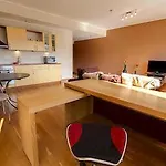 Tatari By Rikas Appartement *