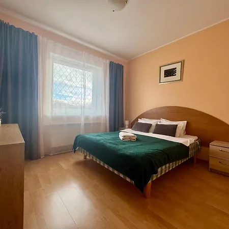 Tatari By Rikas Apartamento